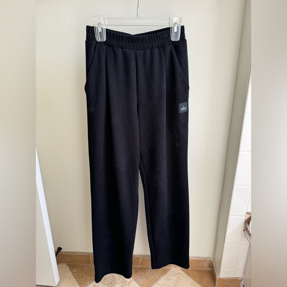 Alo Yoga High-Waisted Tailored Sweatpant
